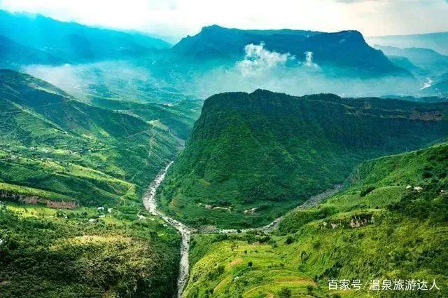 世界上最迷人地球裂缝——云南宣威尼珠河大峡谷，户外达人最爱 | 游曲靖